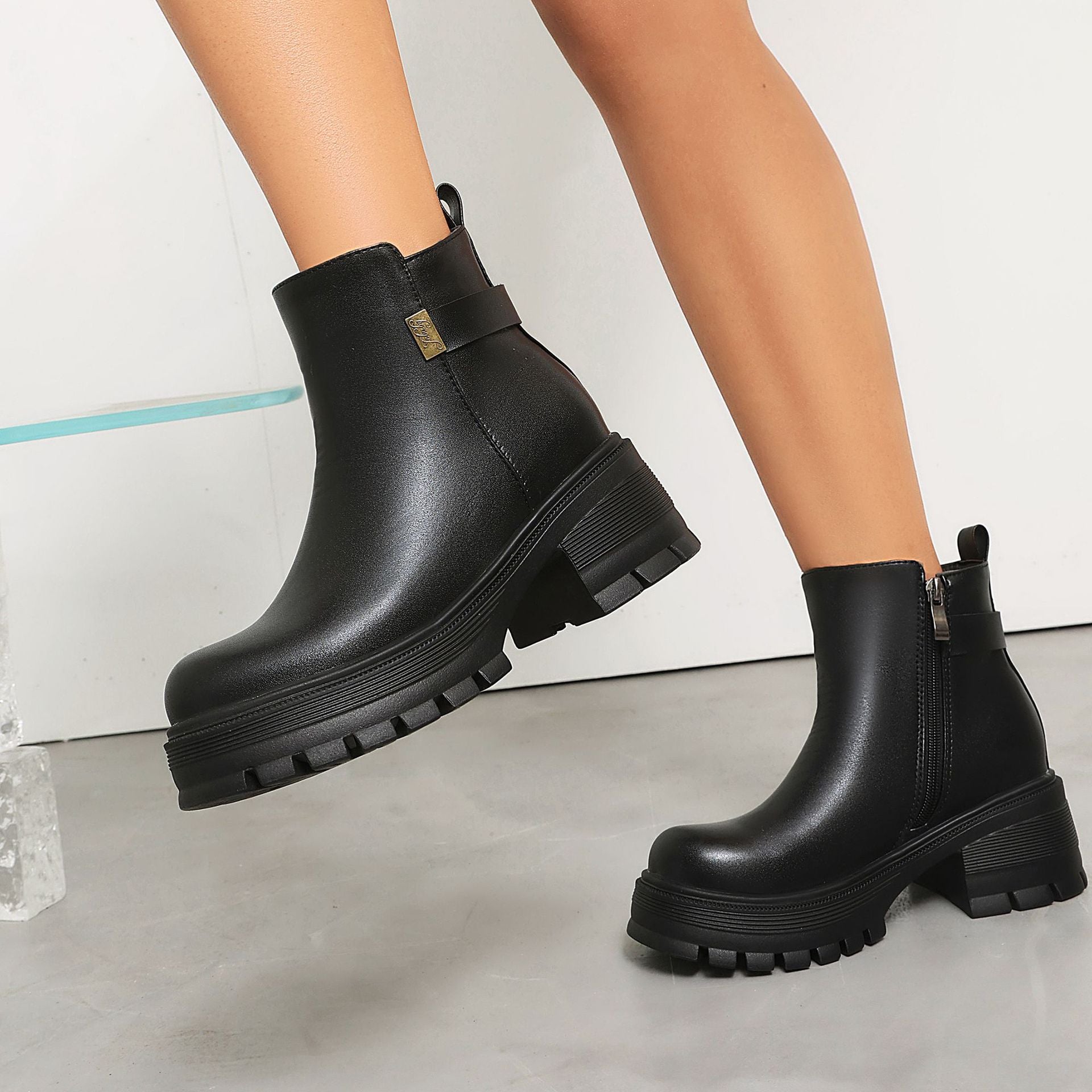 Suede Side Zipper Chunky Heel Ankle Boots (Large Sizes)